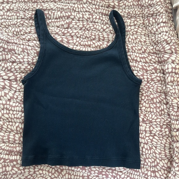 Brandy Melville Tank Top - Picture 2 of 3